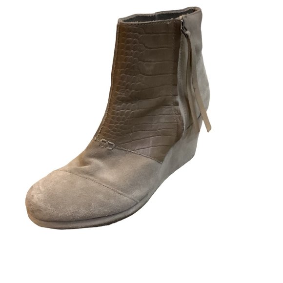 TOMS Beige Suede Side Zip Wedge Heel Bootie -SIze 10 - Picture 1 of 9